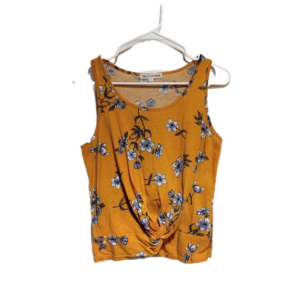 Wallflower Women's Tank Size Medium